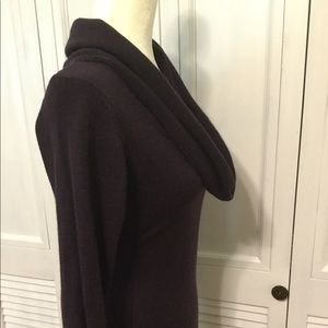 DARK PURPLE KNEE LENTH WINTER/FALL DRESS